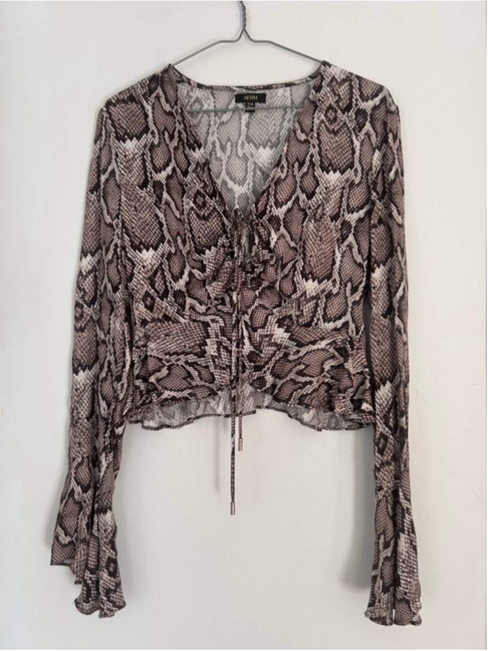 AFRM Snake Print Tie Front Top Size Medium y2k - Picture 4 of 9